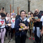 La exdiputada de Vox Macarena Olona culminó esta mañana en Compostela el Camino Francés participando en la Misa del Pergrino de la Catedral de Santiago .EFE/Xoán Rey.