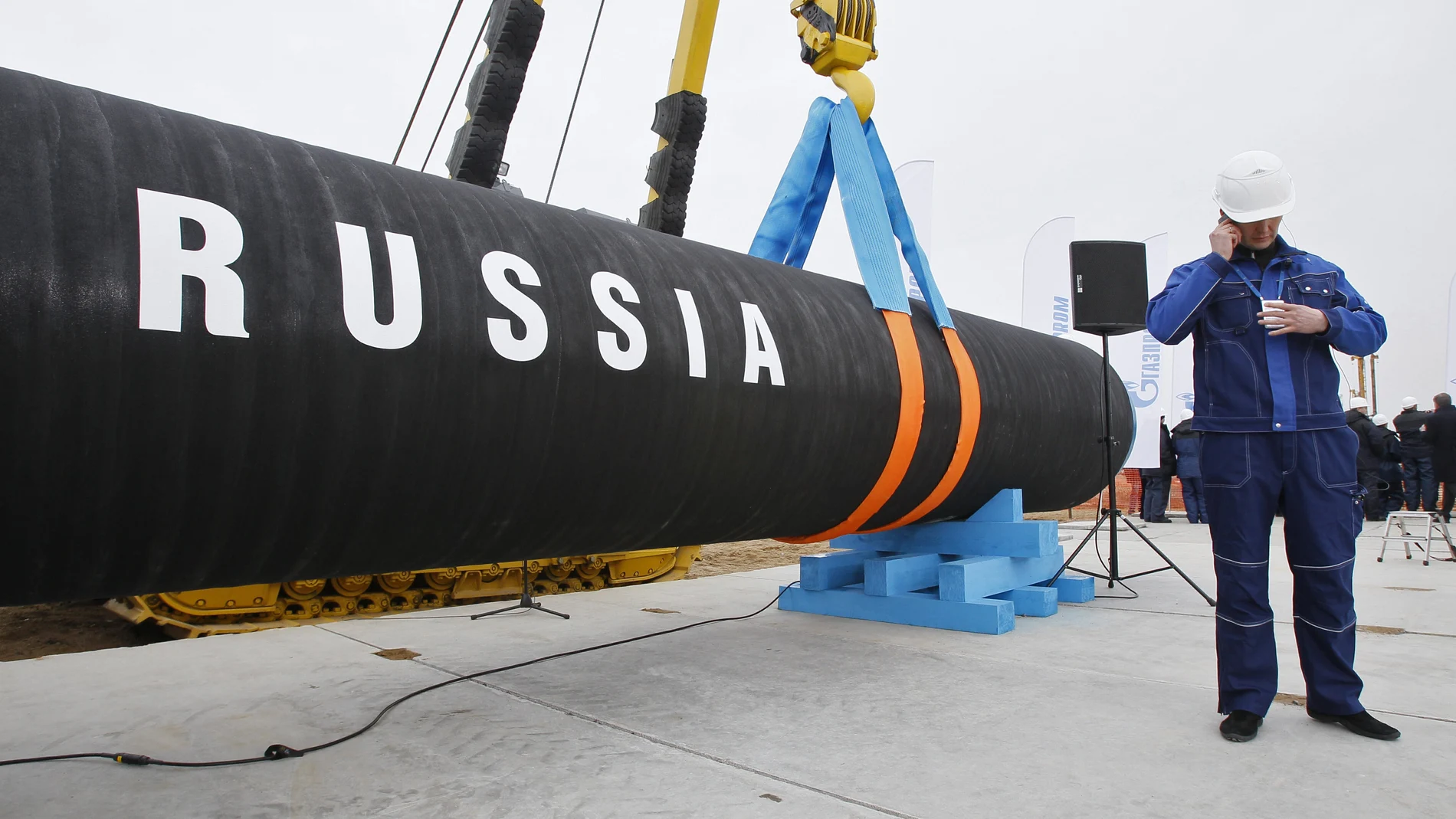 Acto de inauguración de las obras del gasoducto Nord Stream 2, cerca de San Petersburgo, en 2010. La tubería, que debía reforzar el flujo de gas entre Rusia y Alemania, está paralizada a causa de la invasión de Ucrania