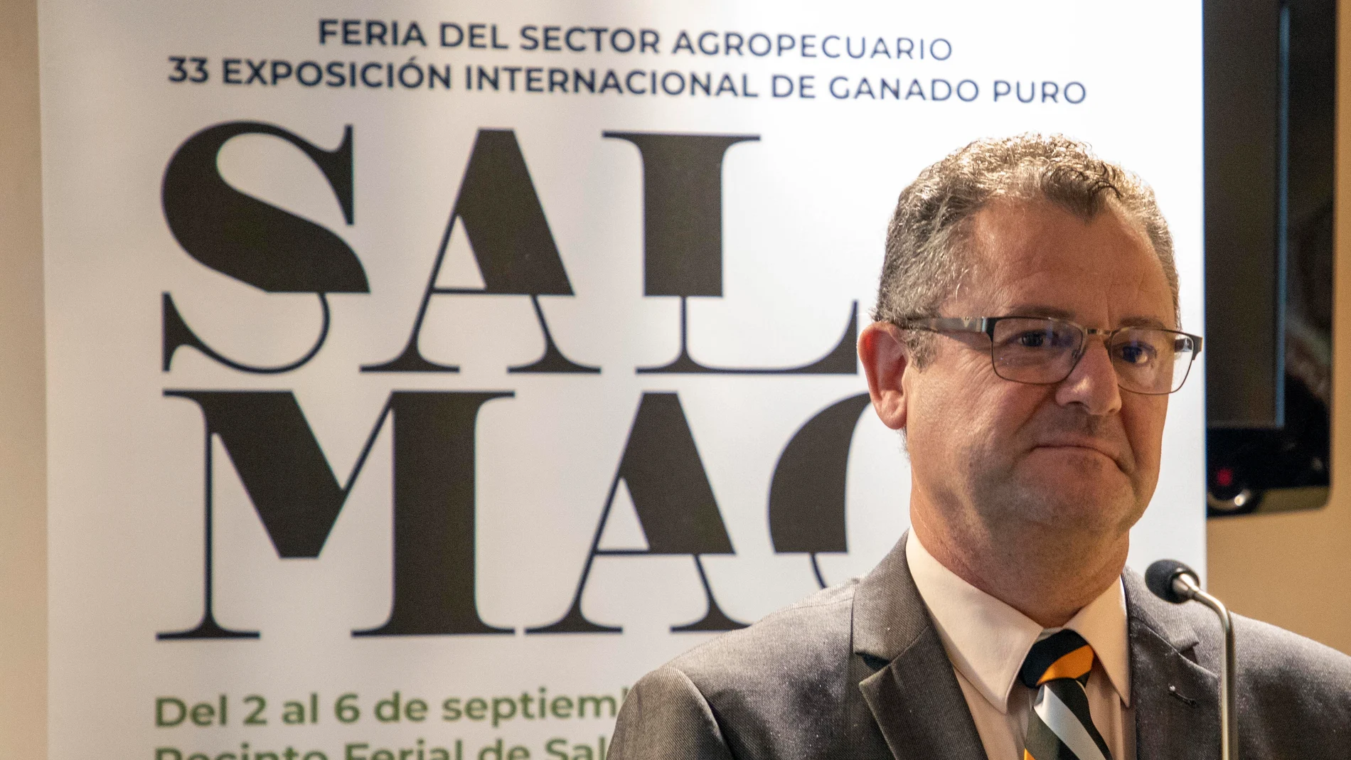 El consejero de Agricultura, Ganadería y Desarrollo Rural, Gerardo Dueñas, en Salamaq22