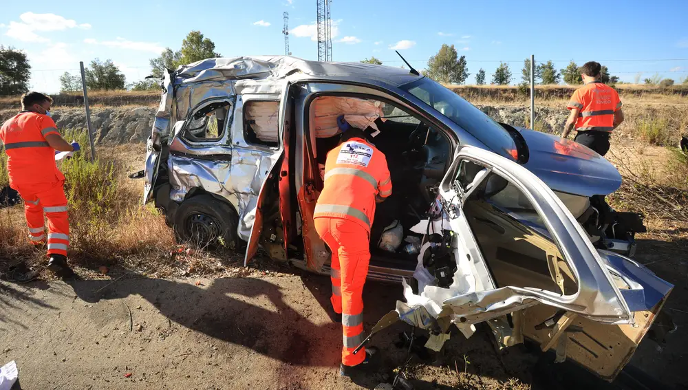Fallece una mujer y un hombre resulta herido en un accidente en la A-62 a la altura de San Martín de Yeltes (Salamanca)