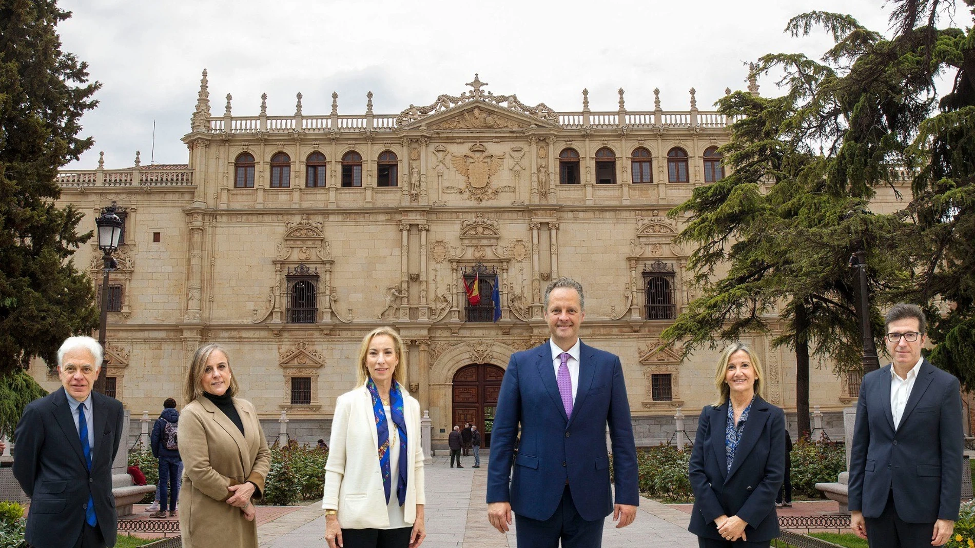 Jesús Mª Fernández, Mª Dolores Rubio y Lleonart, Carmen Mateo, Peter Ploeger, Concha Marzo y Juan Moscoso del Prado, en la inauguración