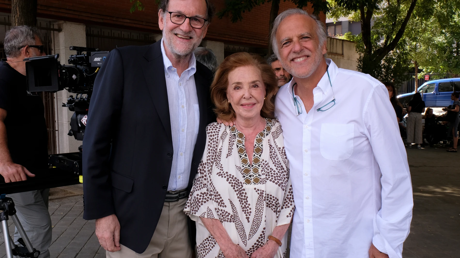 El expresidente del Gobierno Mariano Rajoy efectuará su debut en la gran pantalla con un cameo en el filme "Mi otro Jon", el nuevo proyecto benéfico de Paco Arango