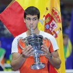 Carlos Alcaraz celebrando el US Open tras una gran final.