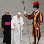 El Papa acude a su reunión de ayer con empresarios italianos