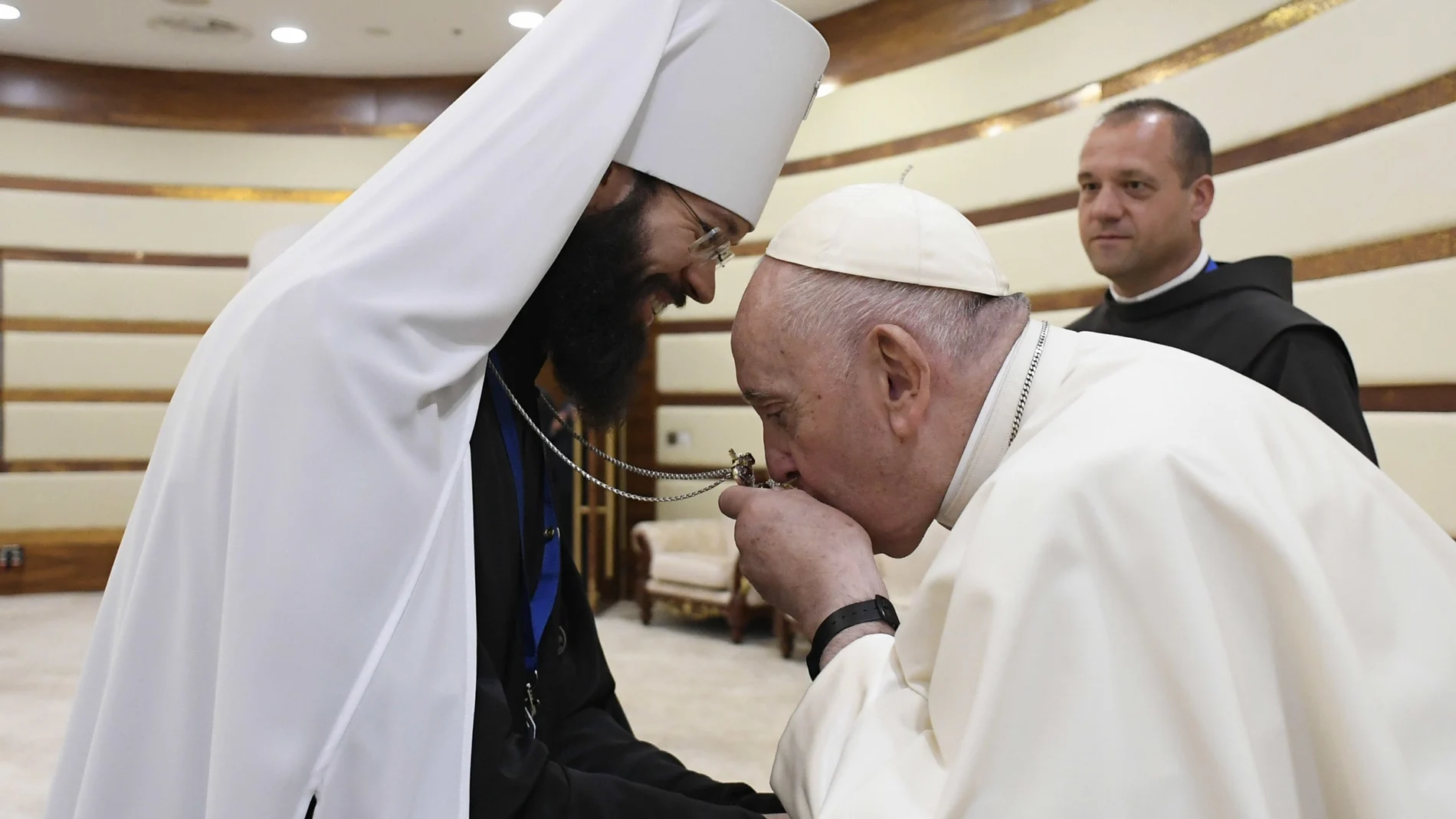 Francisco, ayer, en Nursultán, durante su encuentro con Antonij de Volokolamks, el emisario del patriarca ortodoxo ruso Kirill