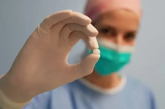 Bellvitge recurre a una técnica pionera en Cataluña para la reconstrucción del pezón tras una mastectomía 