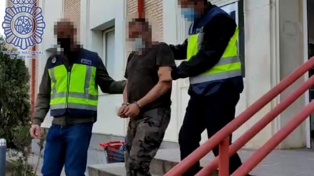 Ladrón detenido que robaba pisos en Sevilla