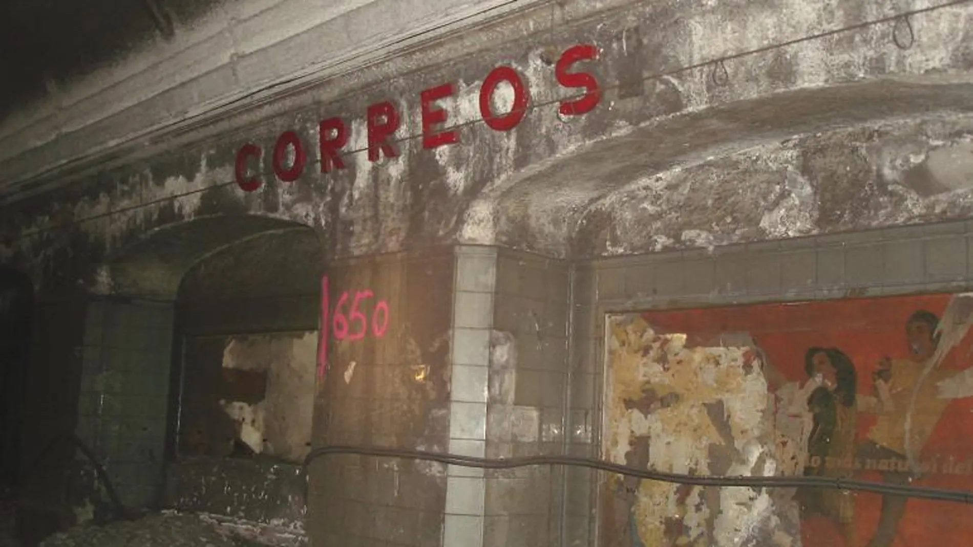 Estación abandonada de Correos en Barcelona
