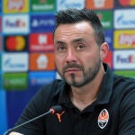 Roberto de Zerbi durante su etapa como entrenador del Shakhtar.