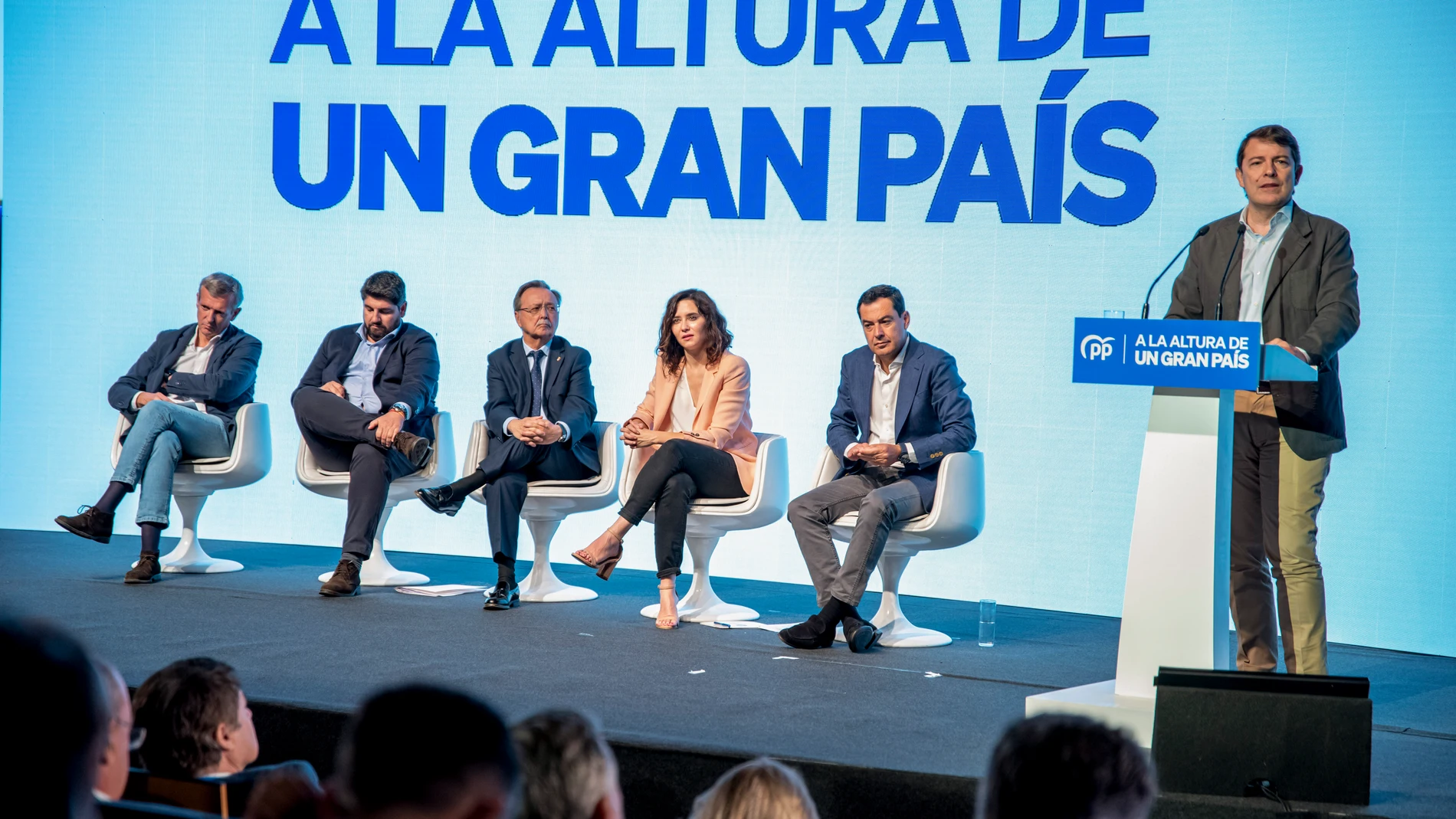 El presidente de Castilla y León, Alfonso Fernández Mañueco, durante su intervención en la primera jornada de la 25 reunión Interparlamentaria del PP en Toledo