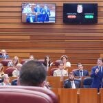 Mañueco interviene en las Cortes