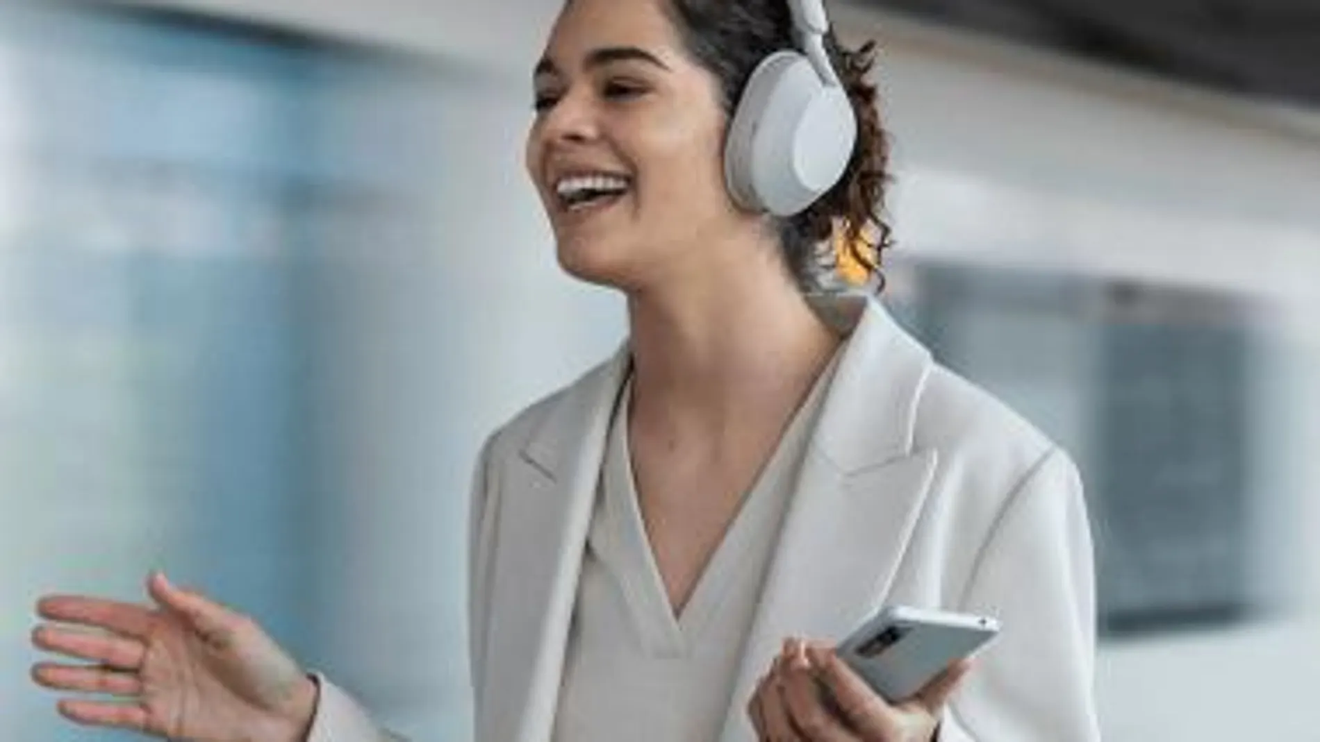 Sony-auriculares inalámbricos WH-1000XM5, cascos por Bluetooth con