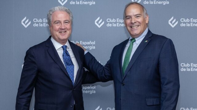 Jordi García Tabernero, director general de Sostenibilidad, Reputación y Relaciones Institucionales de Naturgy; y a su derecha Mario Ruiz-Tagle, consejero delegado de Iberdrola España