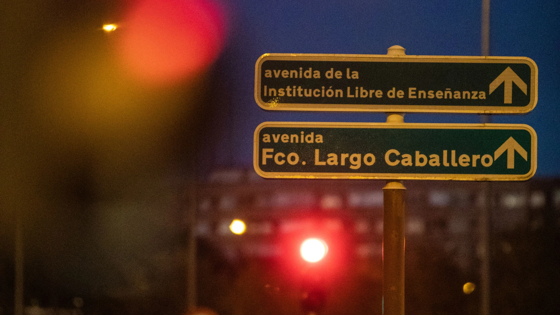 Señal de la avenida Francisco Largo Caballero en Ciudad Lineal