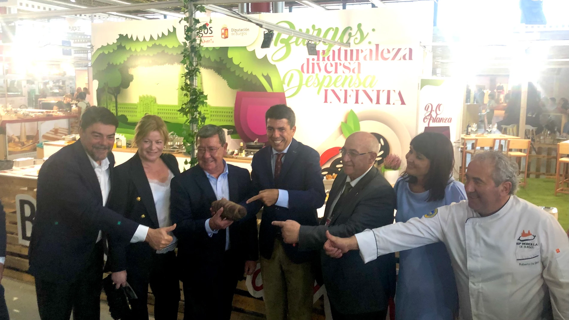El presidente de la Diputación de Burgos, César Rico, inaugura la Feria Alicante Gastronómica
