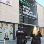 La Policía Nacional en la Estación María Zambrano de Málaga. POLICÍA NACIONAL MÁLAGA