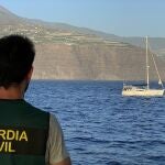 La Guardia Civil intercepta un velero con droga en la ruta africana