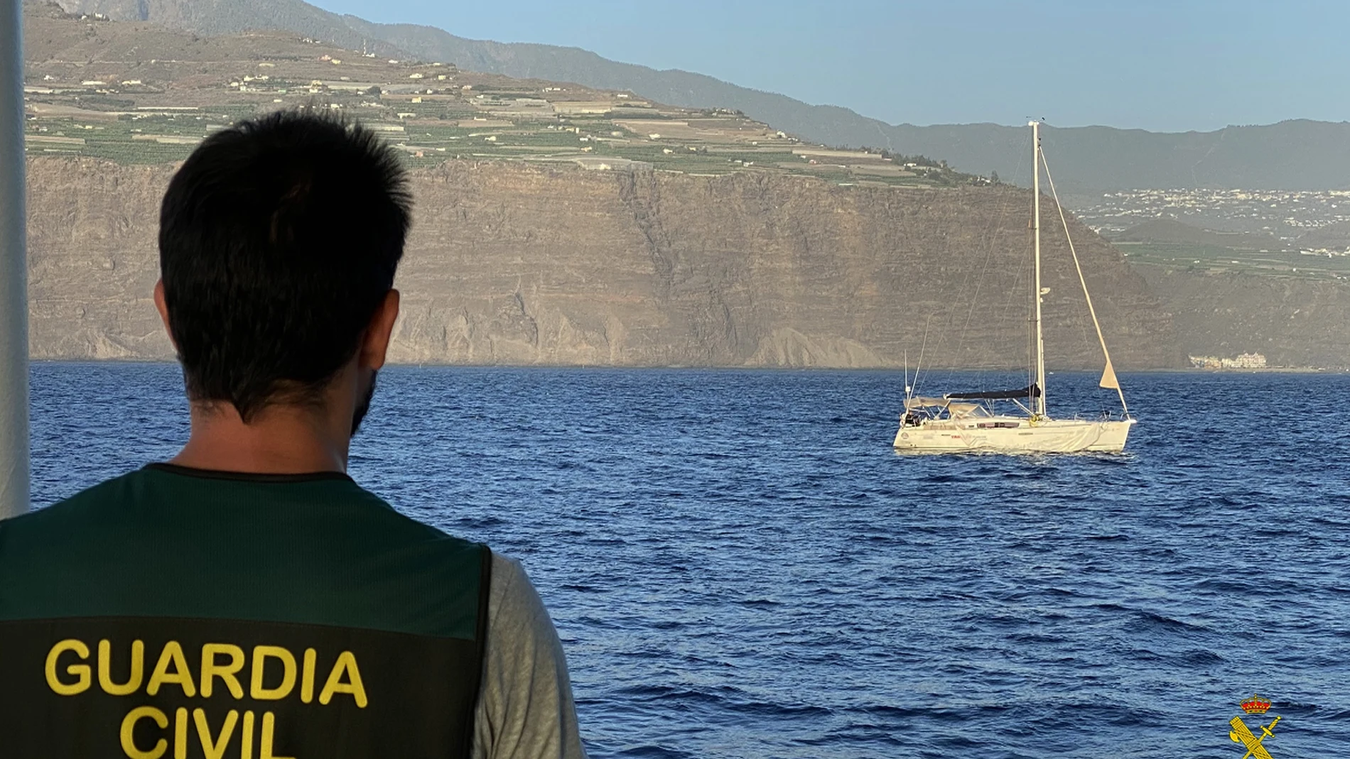 La Guardia Civil intercepta un velero croata con una tonelada de cocaína que hacía una "novedosa ruta africana"
