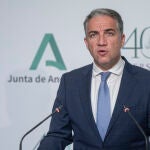 El consejero de Presidencia y Administraciones Públicas e Interior y portavoz de la Junta de Andalucía, Elías Bendodo, hoy en San Telmo