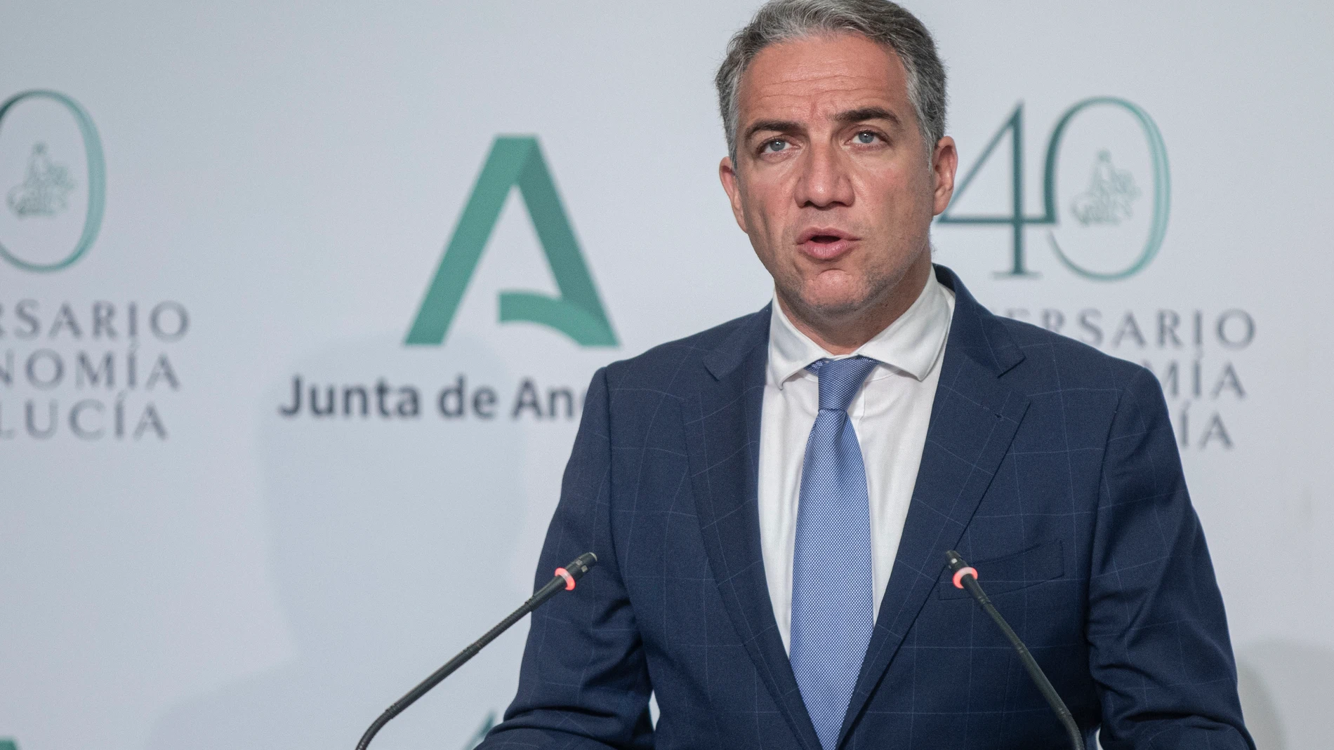 El consejero de Presidencia y Administraciones Públicas e Interior y portavoz de la Junta de Andalucía, Elías Bendodo, hoy en San Telmo