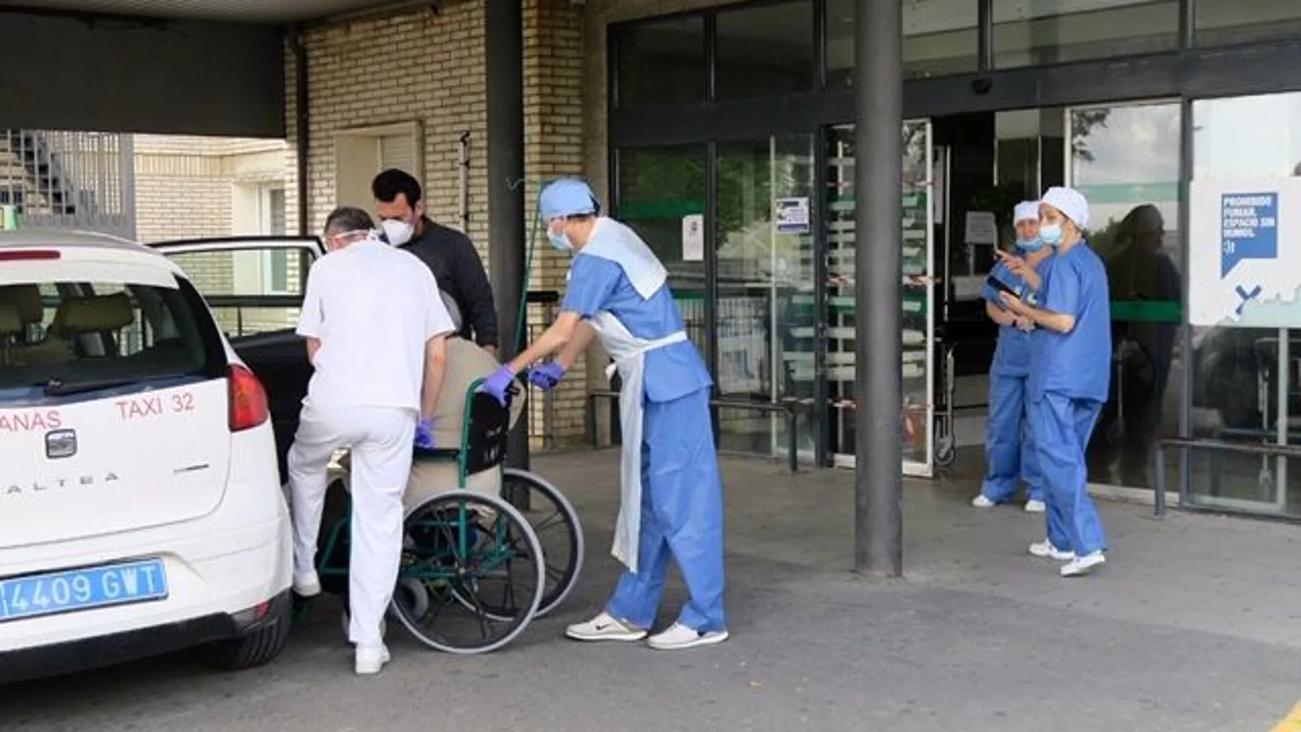 Los sanitarios están en primera línea en la lucha contra el coronavirus