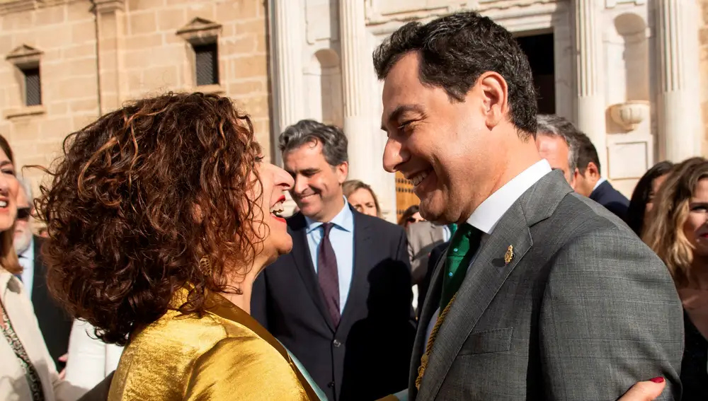 Juanma Moreno y María Jesús Montero