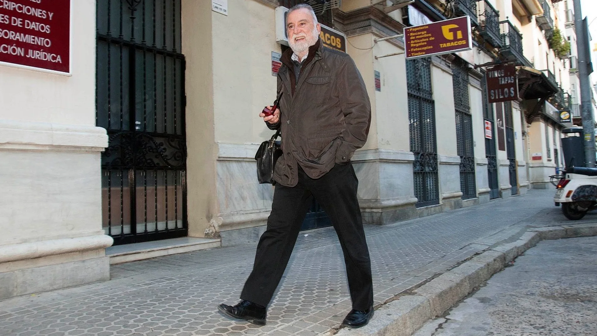 El ex portavoz de IIU en el Ayuntamiento de Sevilla Antonio Rodrigo Torrijos