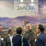 El vicepresidente segundo de la Diputación de Zamora, Jesús María Prada, presenta la oferta de la provincia en Naturcyl