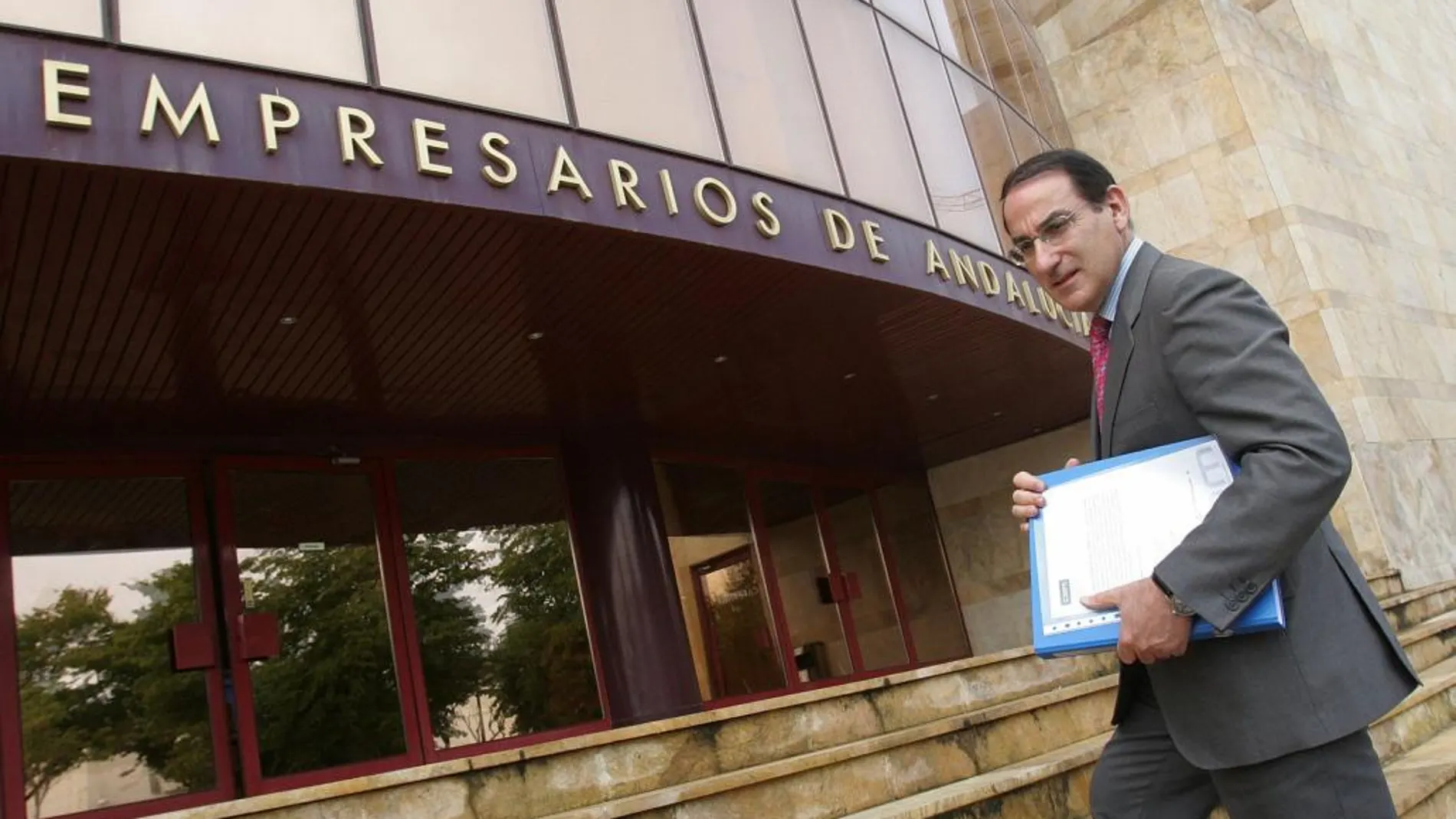 El presidente de la CEA, Javier González de Lara, en una imagen de archivo