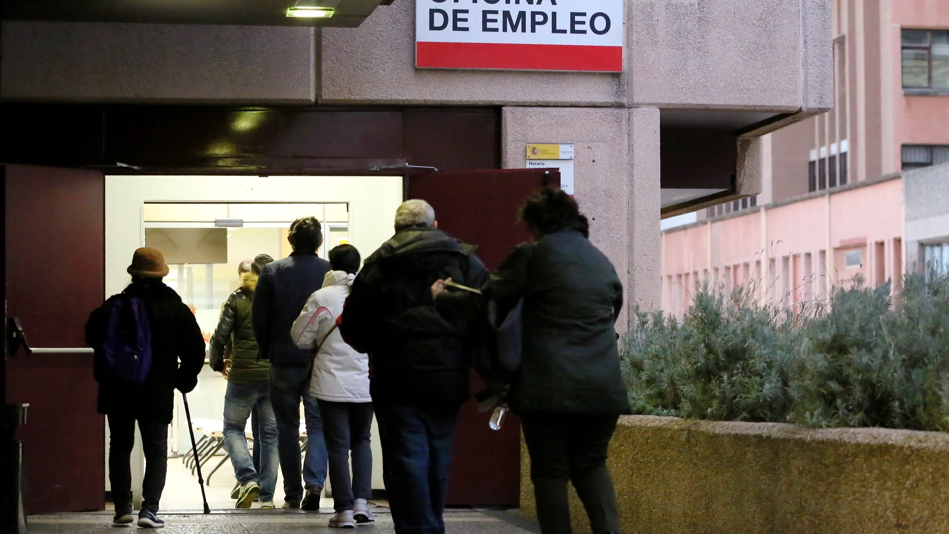 El paro aumenta en Madrid en 105.000 personas en un año, un 29,66 % más