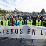Manifestación de motoristas bajo el lema ‘Por el derecho a la movilidad y a la seguridad’