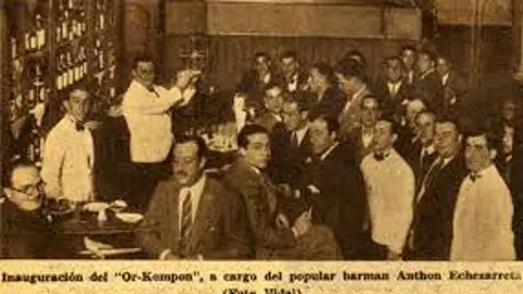 Ambiente en el restaurante Or Kompon de Madrid, allá por los años 30 del pasado siglo XX