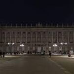 Palacio Real de Madrid a oscuras