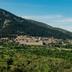 Vista de San Lorenzo de El Escorial desde la Silla de Felipe II