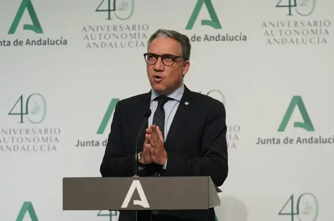 Bendodo enfría una hipotética suma de PP y Cs, «dos partidos distintos», en Andalucía