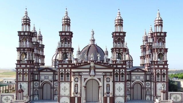 Imagen de la basílica de la Iglesia palmariana, en El Palmar de Troya