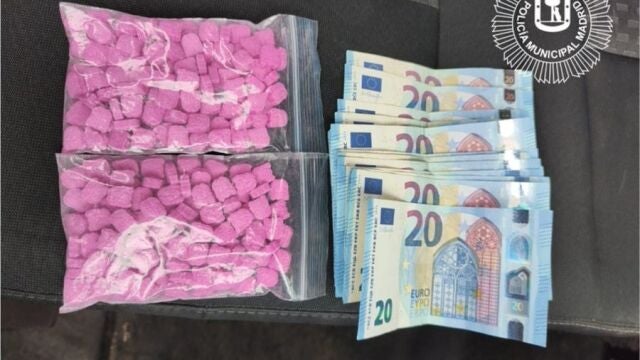 Descubren 200 pastillas de éxtasis ocultas en los genitales de un conductor que circulaba por la M-30