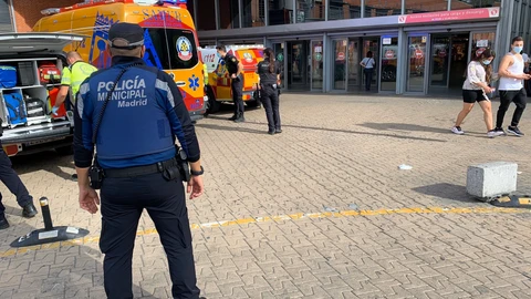 Samur-Protección Civil y Policía Municipal en la estación de Atocha