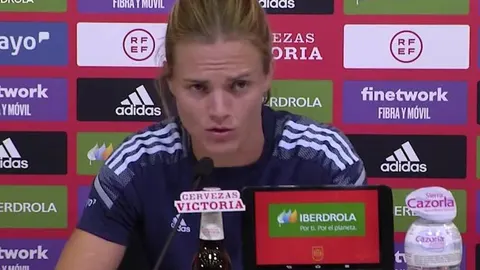 Irene Paredes durante la rueda de Prensa