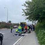 Un coche arrolla a tres personas mientras cruzaban un paso de cebra en Las Rozas