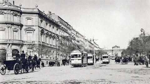 Imagen de la circulación por la calle de Alcalá
