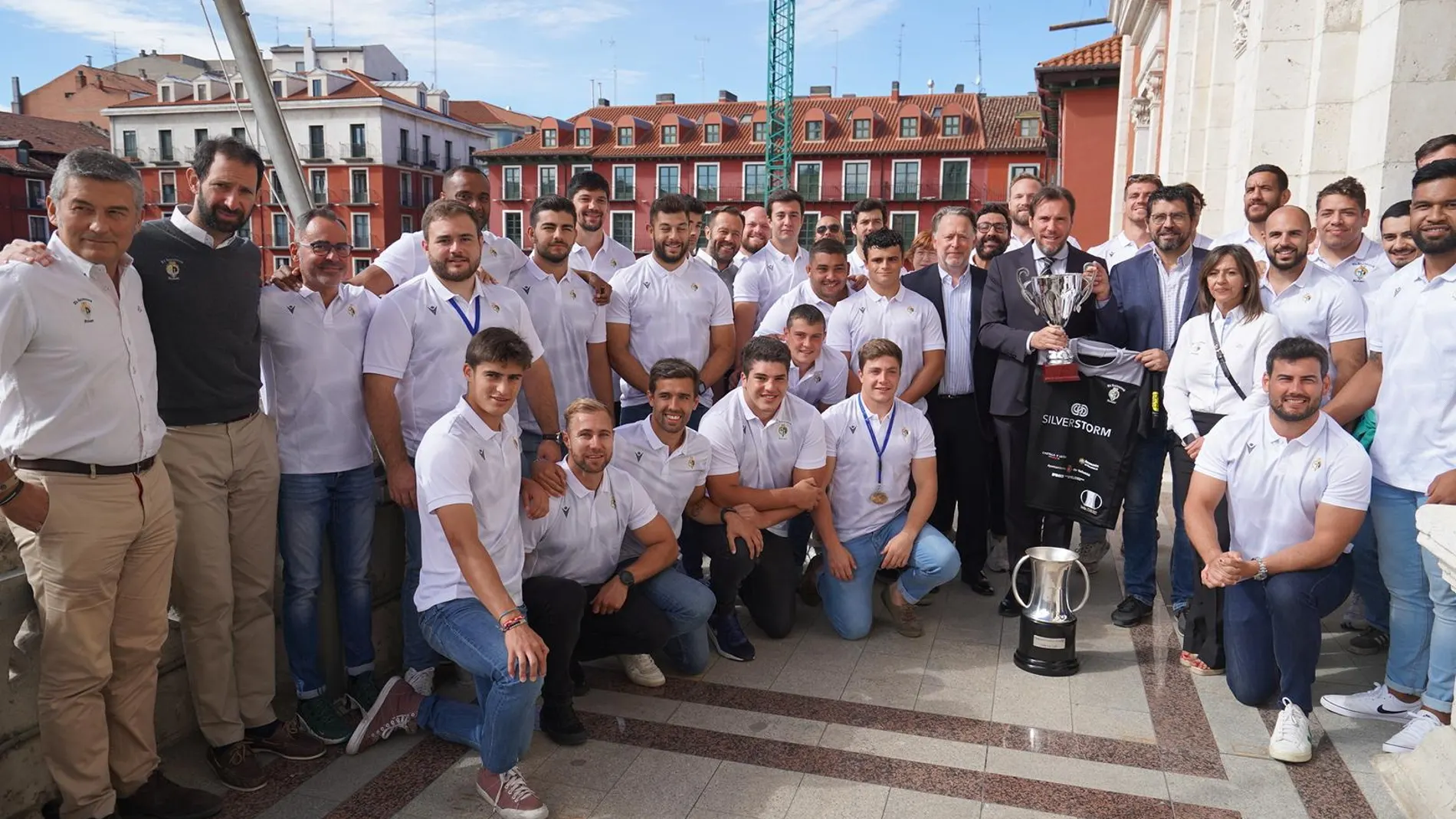 Recepción en el Ayuntamiento de Valladolid al Club Rugby El Salvador
