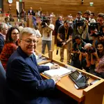  Ximo Puig bromea tras las reacciones a su rebaja fiscal: “Si el líder la oposición dice que es el camino acertado... ya no sé si lo es”