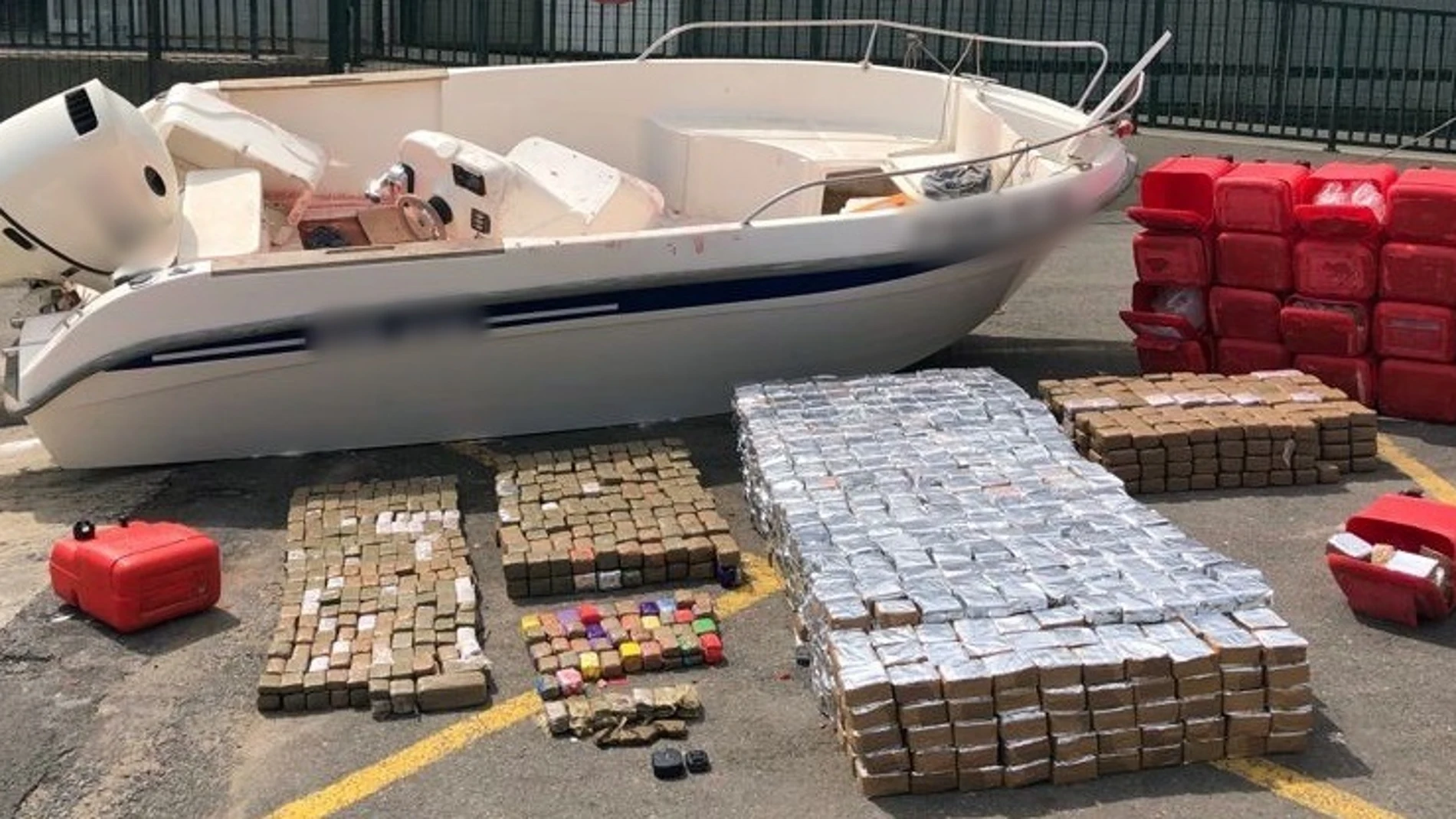 Hachís incautado en dos operaciones en Almería