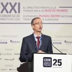 El gobernador del Banco de España, Pablo Hernández de Cos, en su intervención de hoy en Bilbao