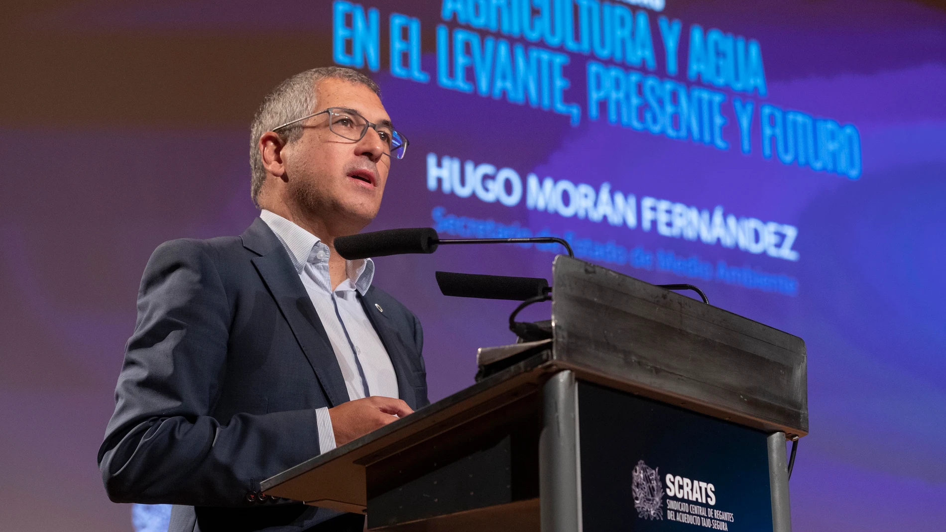 El secretario de Estado de Medio Ambiente, Hugo Morán, durante un momento de su intervención en las jornadas sobre Agricultura y Agua en el Levante, Presente y Futuro