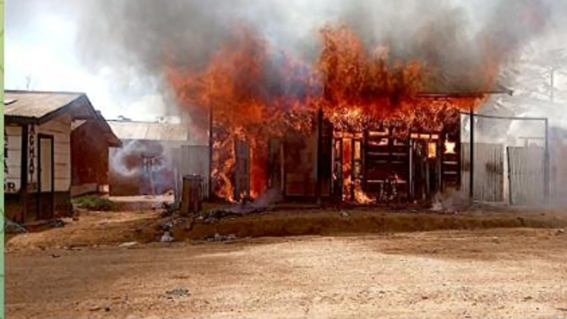 Imagen de la destrucción de la aldea, difundida por el Estado Islámico