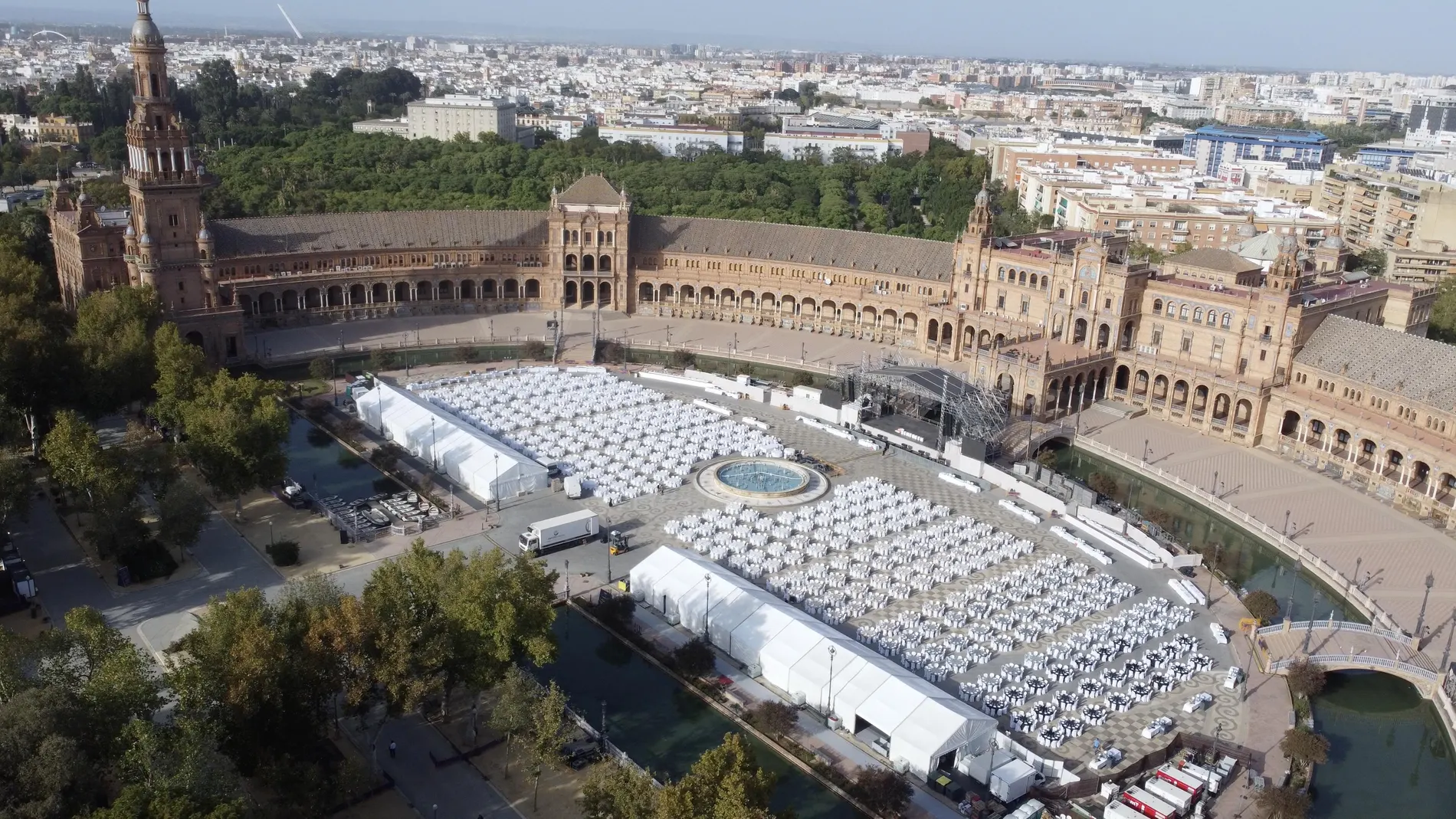 Vista panorámica de la cena de gala que organizó el Grupo Abades