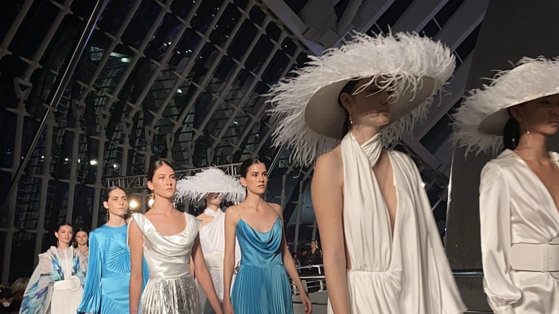 Desfile de Isabel Sanchís en la Fashion Week