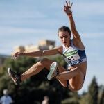 Irati Mitxelena, saltadora de longitud e investigadora